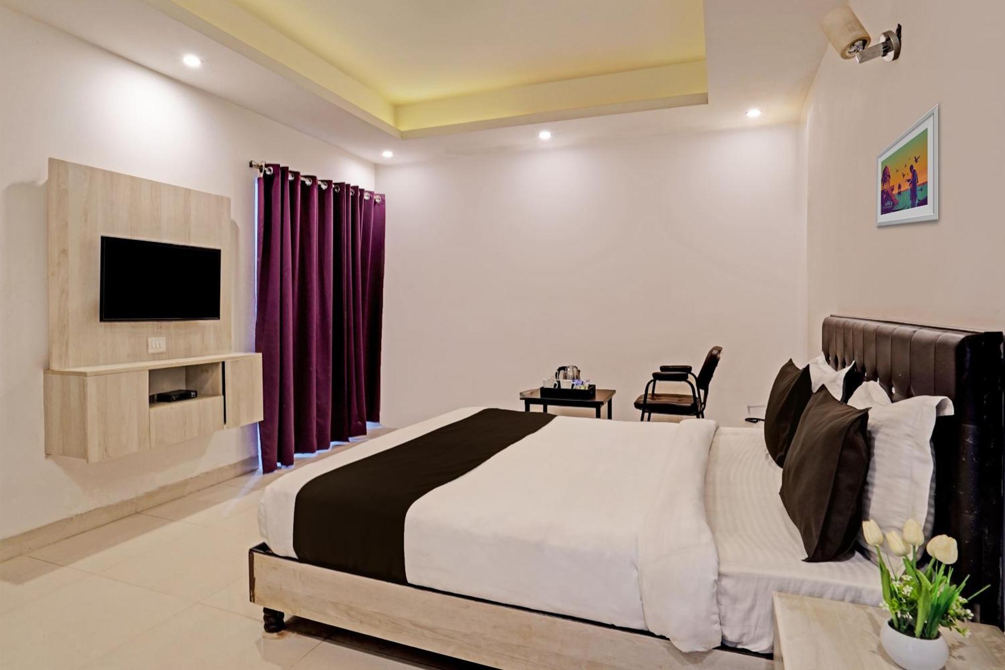 Hotel O Babil Palace Near Omaxe Celebration Mall Gurgaon Exterior photo